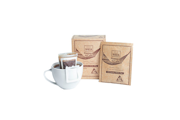 Hamaca de Café Hacienda Venecia: caja de 10 drip bags de 10 g y taza